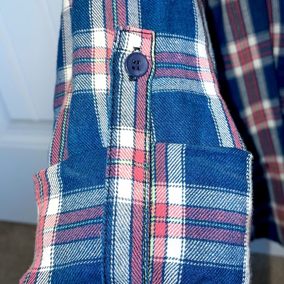 Ci Sono Casual Plaid Button Up - Picture 4 of 5